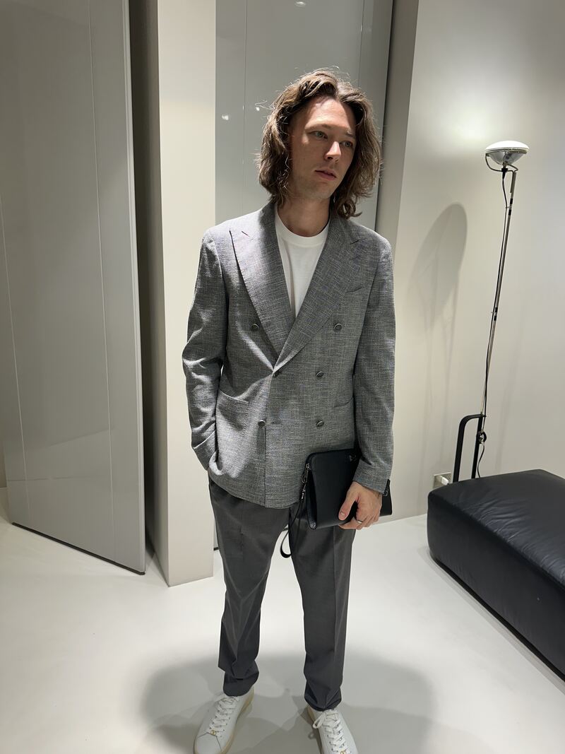 Anastasia Slabunova, personal shopper a Conegliano — look maschile scelto in boutique