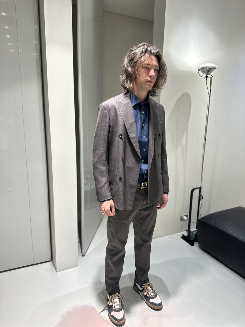 Anastasia Slabunova, personal shopper a Conegliano — look maschile scelto in boutique